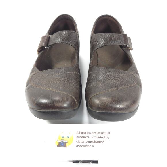 Clarks Leather Casual Slip On Mary Jane Womens Size 9 26068773 Brown - Picture 2 of 9